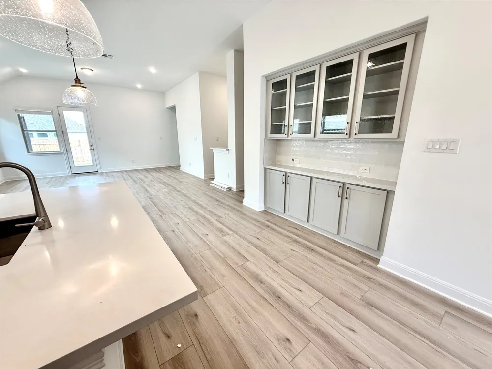241 Mango Circle Buda, TX 78610