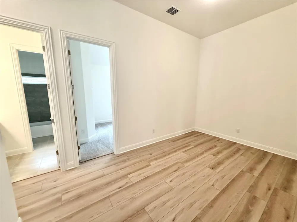 241 Mango Circle Buda, TX 78610