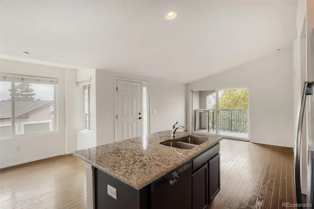15165 E 16th Place #203 Aurora, CO 80011