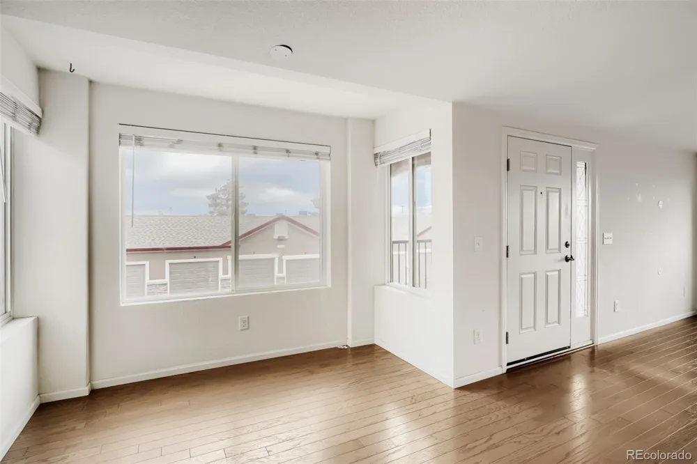 15165 E 16th Place #203 Aurora, CO 80011