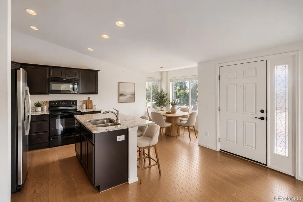15165 E 16th Place #203 Aurora, CO 80011