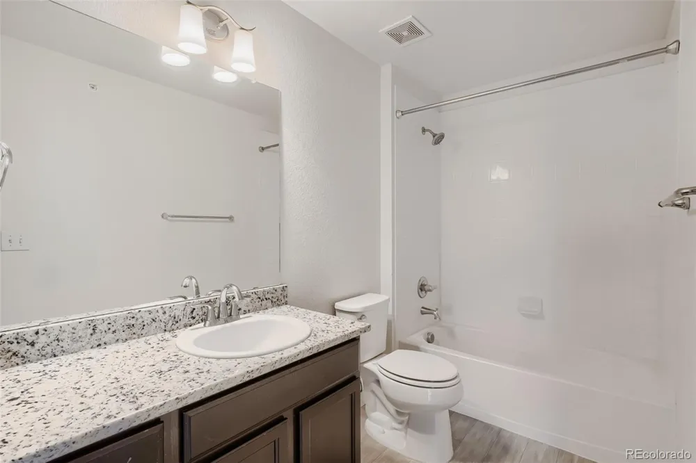 15165 E 16th Place #203 Aurora, CO 80011