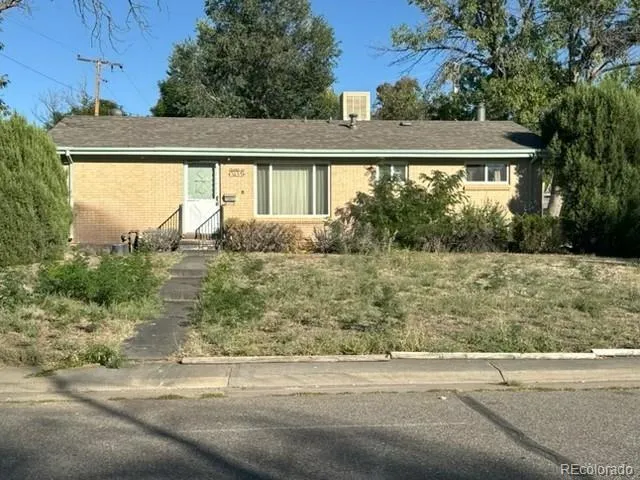 3134 Blackhawk Street Aurora, CO 80011