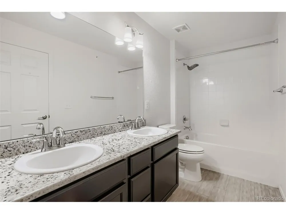 15165 E 16th Place #203 Aurora, CO 80011