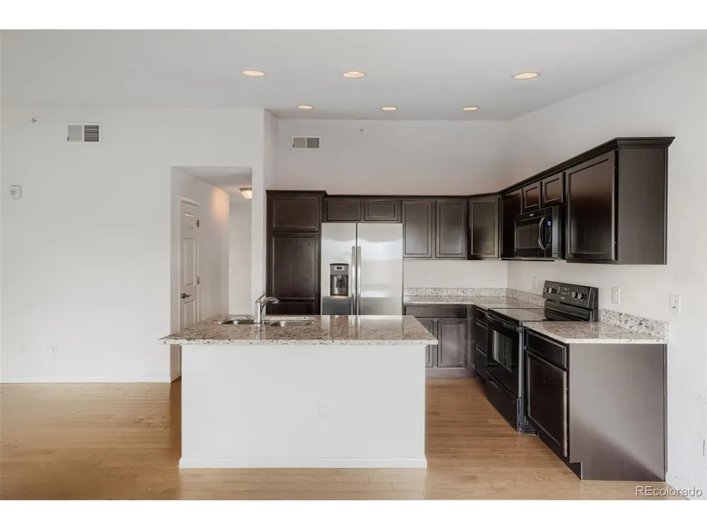 15165 E 16th Place #203 Aurora, CO 80011