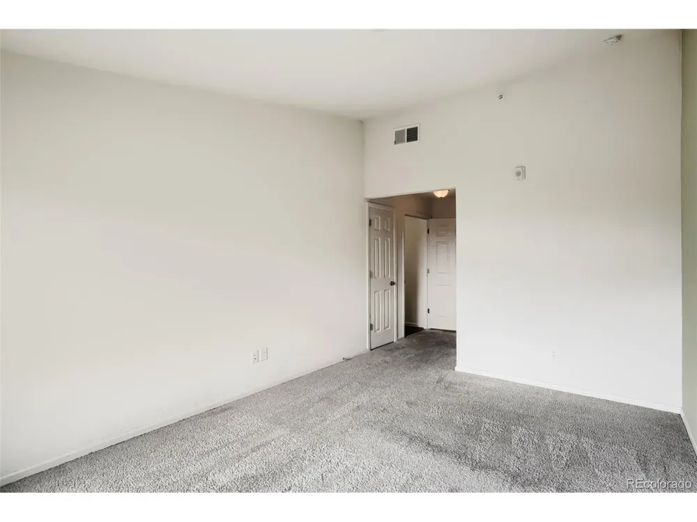 15165 E 16th Place #203 Aurora, CO 80011