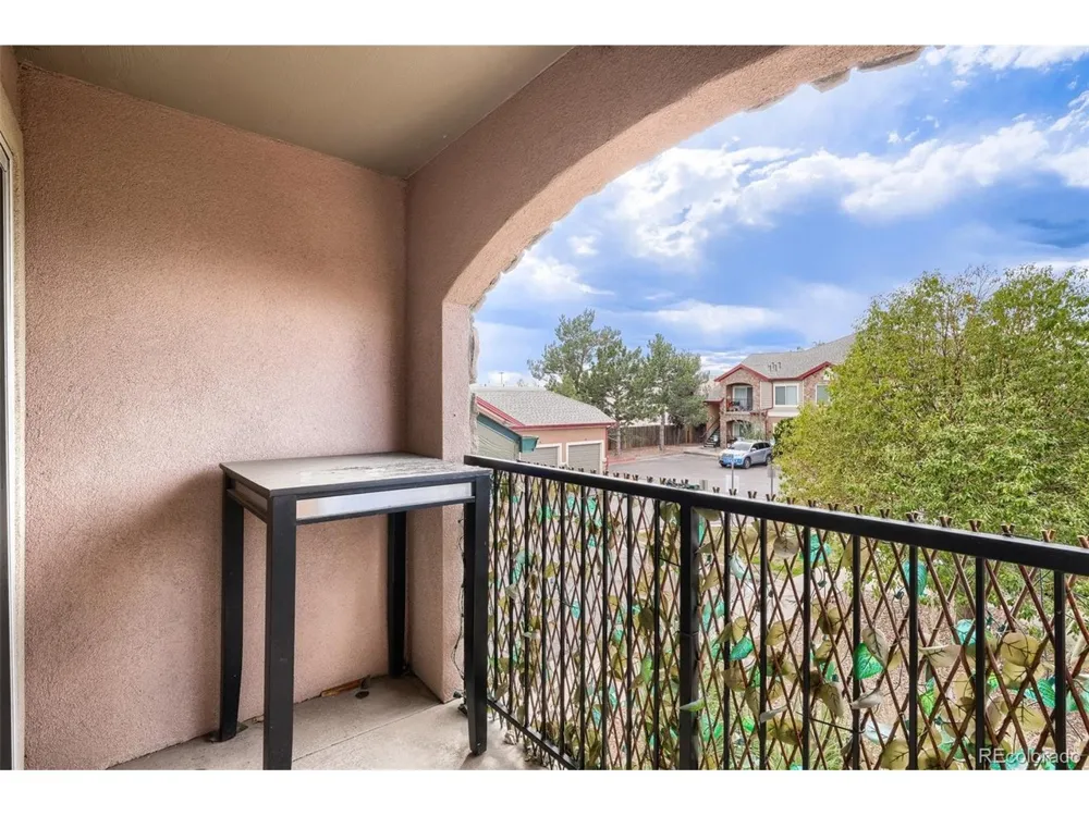 15165 E 16th Place #203 Aurora, CO 80011