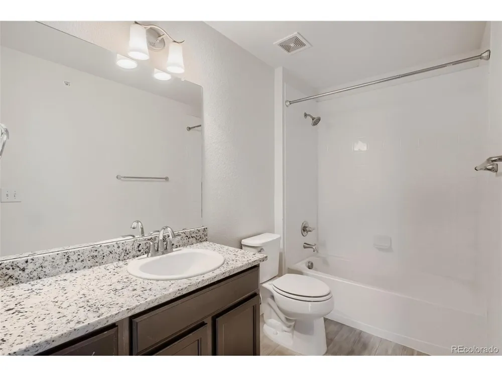 15165 E 16th Place #203 Aurora, CO 80011