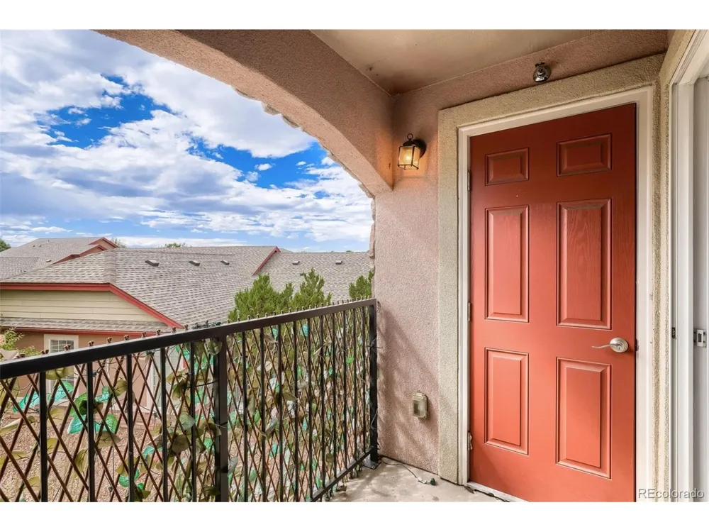 15165 E 16th Place #203 Aurora, CO 80011