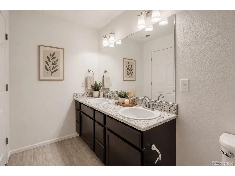 15165 E 16th Place #203 Aurora, CO 80011