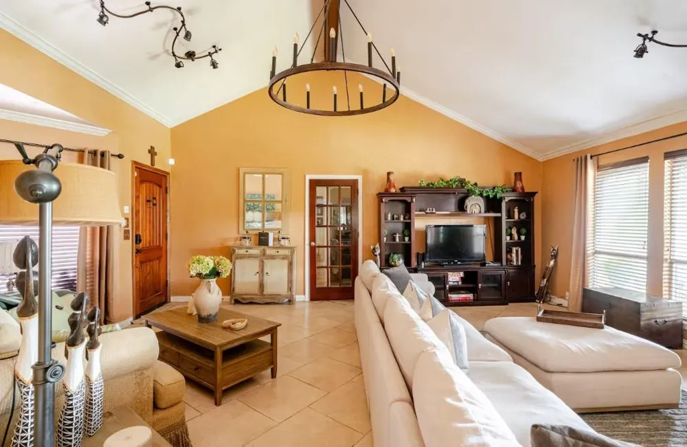 2526 Creekway Circle Missouri City, TX 77459