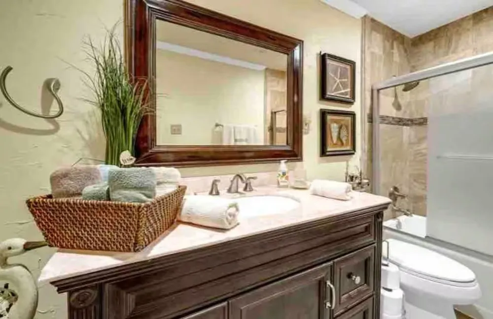 2526 Creekway Circle Missouri City, TX 77459