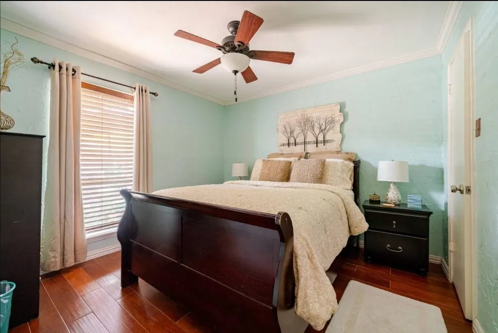 2526 Creekway Circle Missouri City, TX 77459