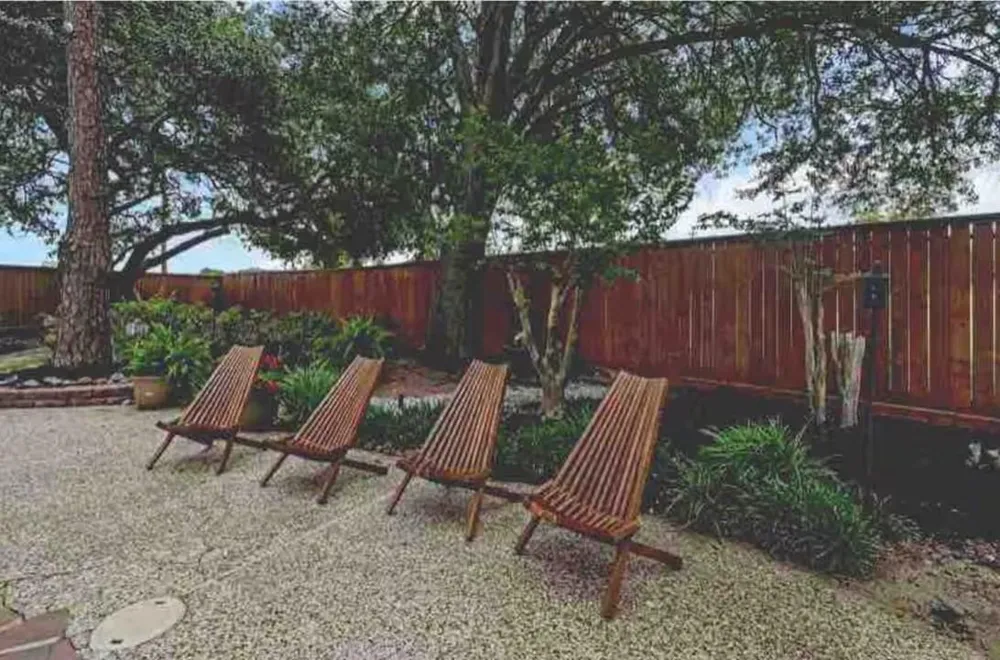 2526 Creekway Circle Missouri City, TX 77459