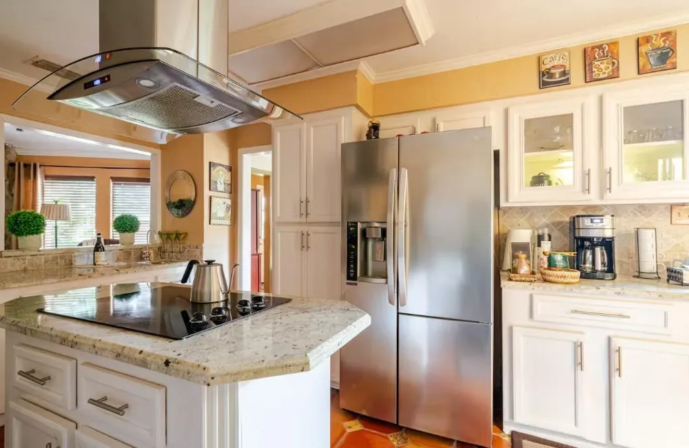 2526 Creekway Circle Missouri City, TX 77459