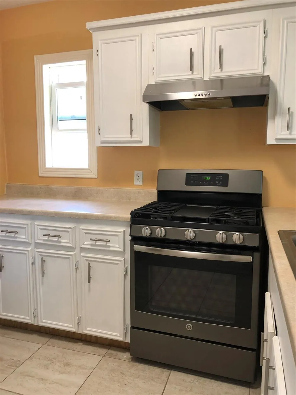 703 Avenue B Freeport, TX 77541