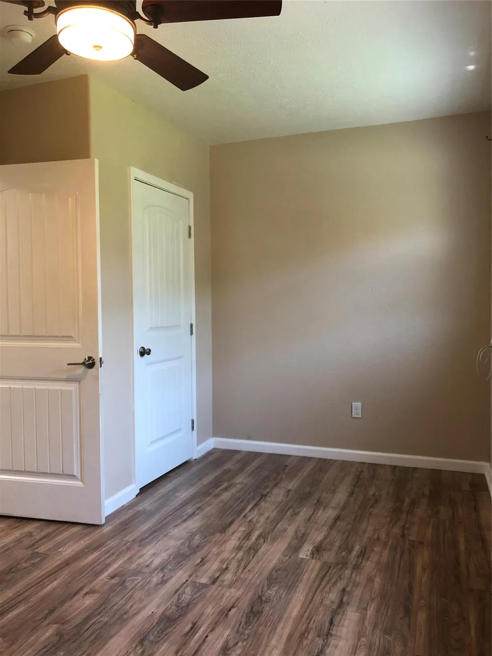 703 Avenue B Freeport, TX 77541