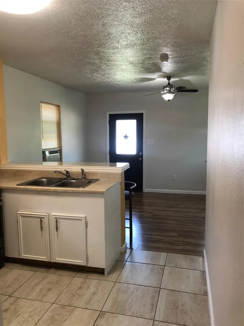 703 Avenue B Freeport, TX 77541