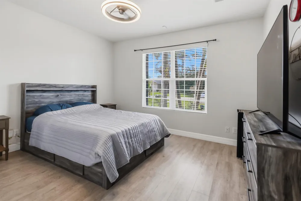6460 Palm Place Vero Beach, FL 32967