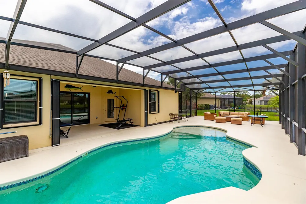 6460 Palm Place Vero Beach, FL 32967