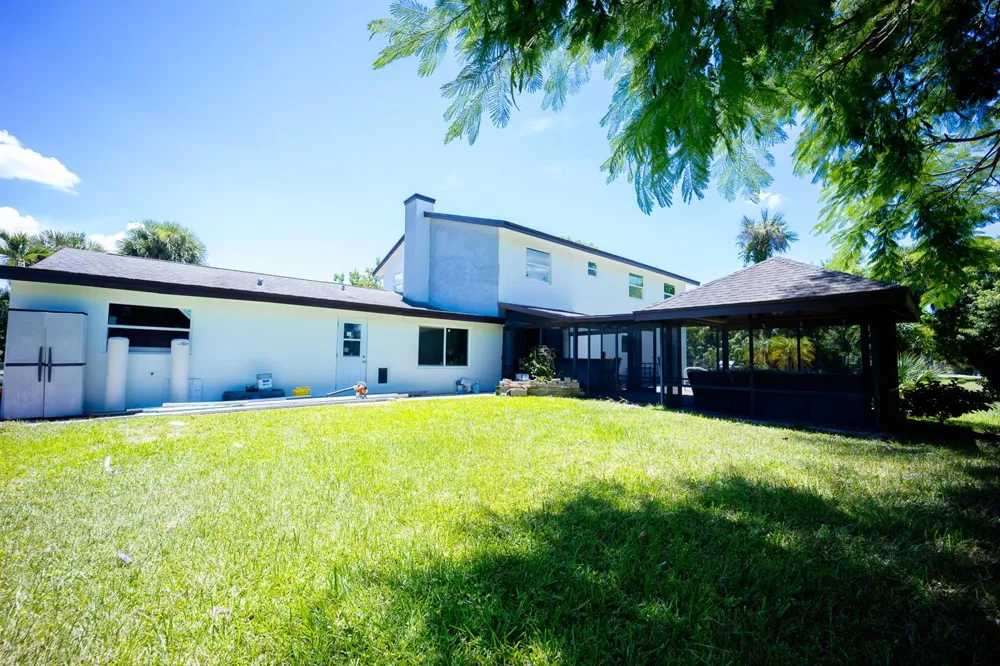 9435 EL PASO DRIVE Lake Worth, FL 33467