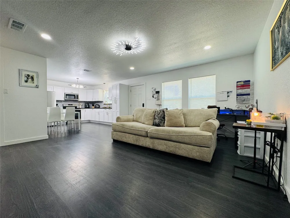 3830 Colina Lane Waco, TX 76705