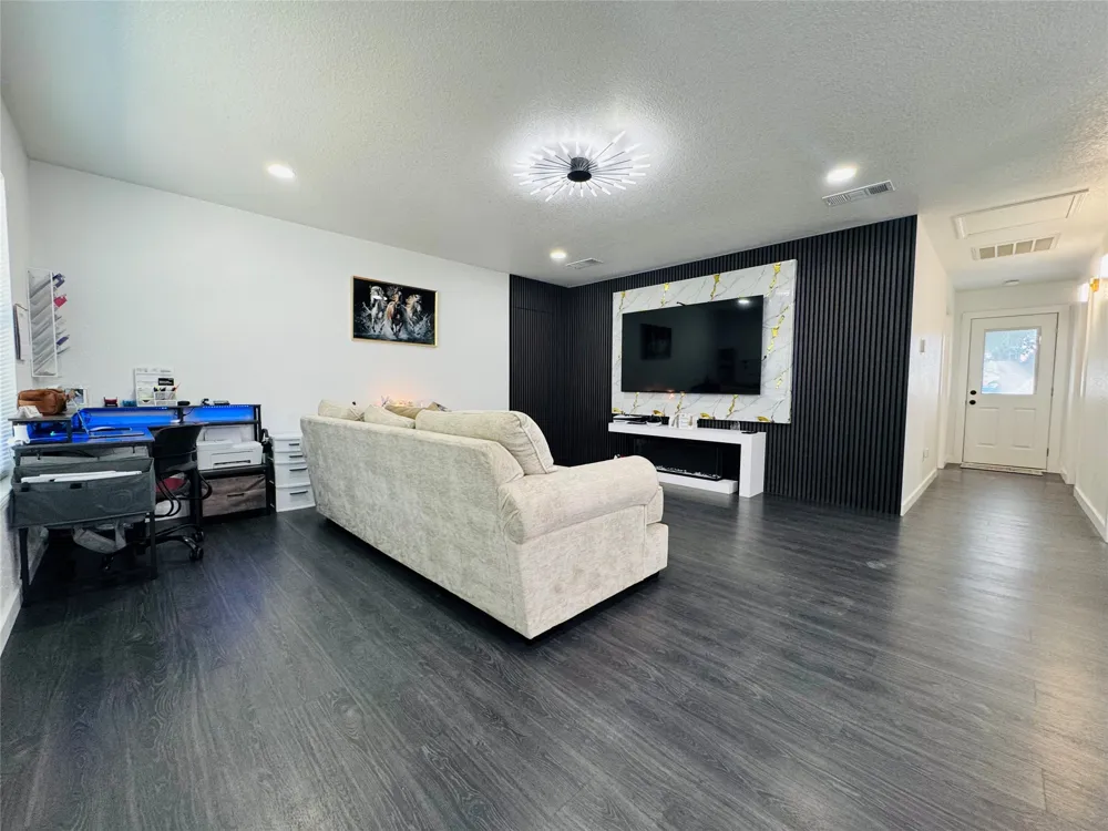 3830 Colina Lane Waco, TX 76705