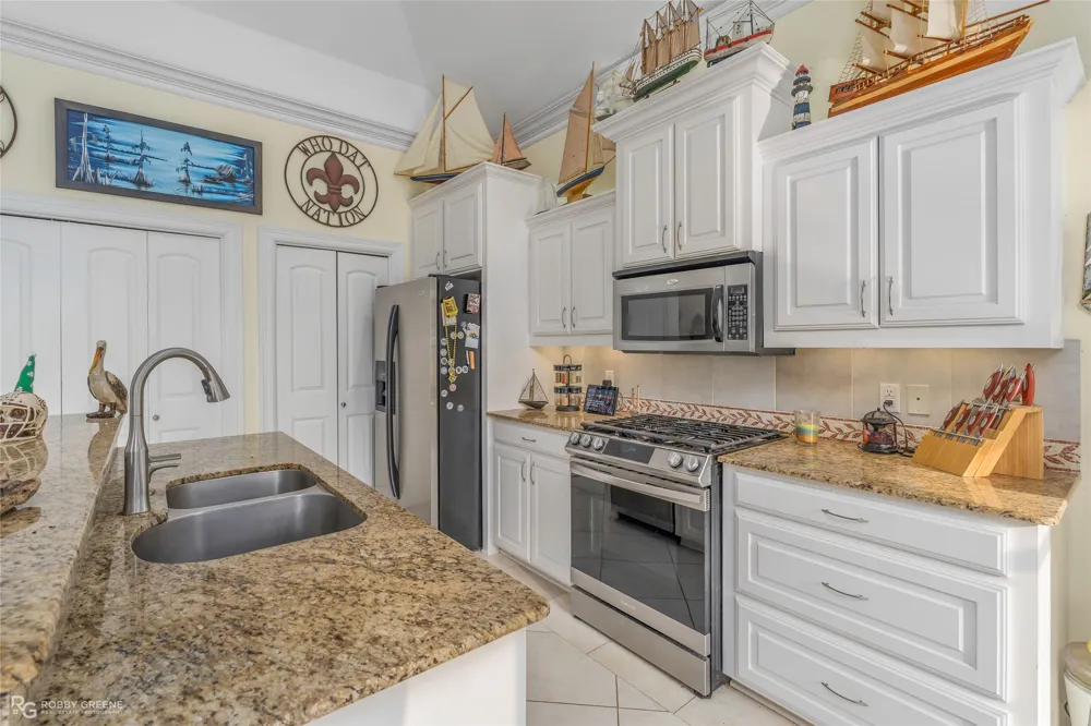 5860 S Lakeshore Drive #12 Shreveport, LA 71119