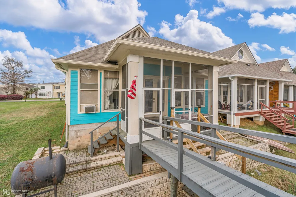 5860 S Lakeshore Drive #12 Shreveport, LA 71119