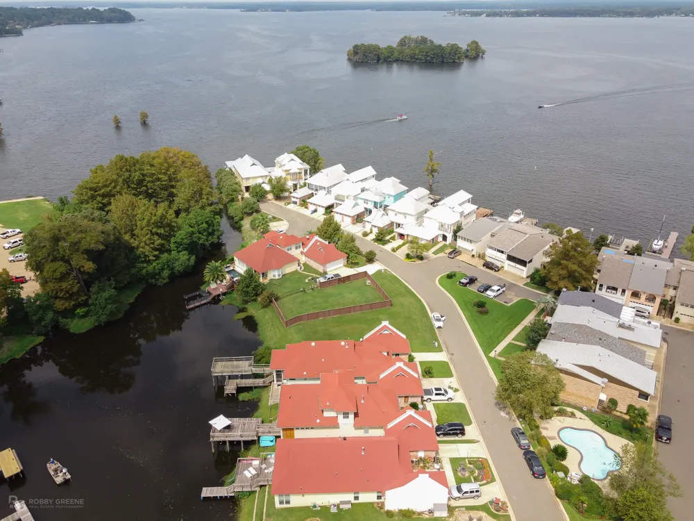 5860 S Lakeshore Drive #12 Shreveport, LA 71119