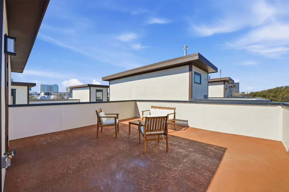 4635 Manett Street #108 Dallas, TX 75204