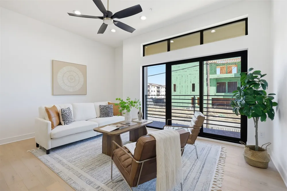 4635 Manett Street #108 Dallas, TX 75204