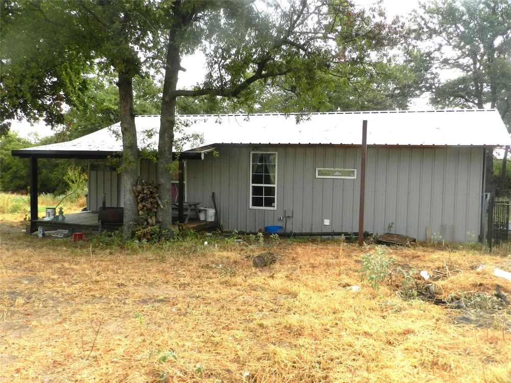 588 Salt Creek Road Springtown, TX 76082