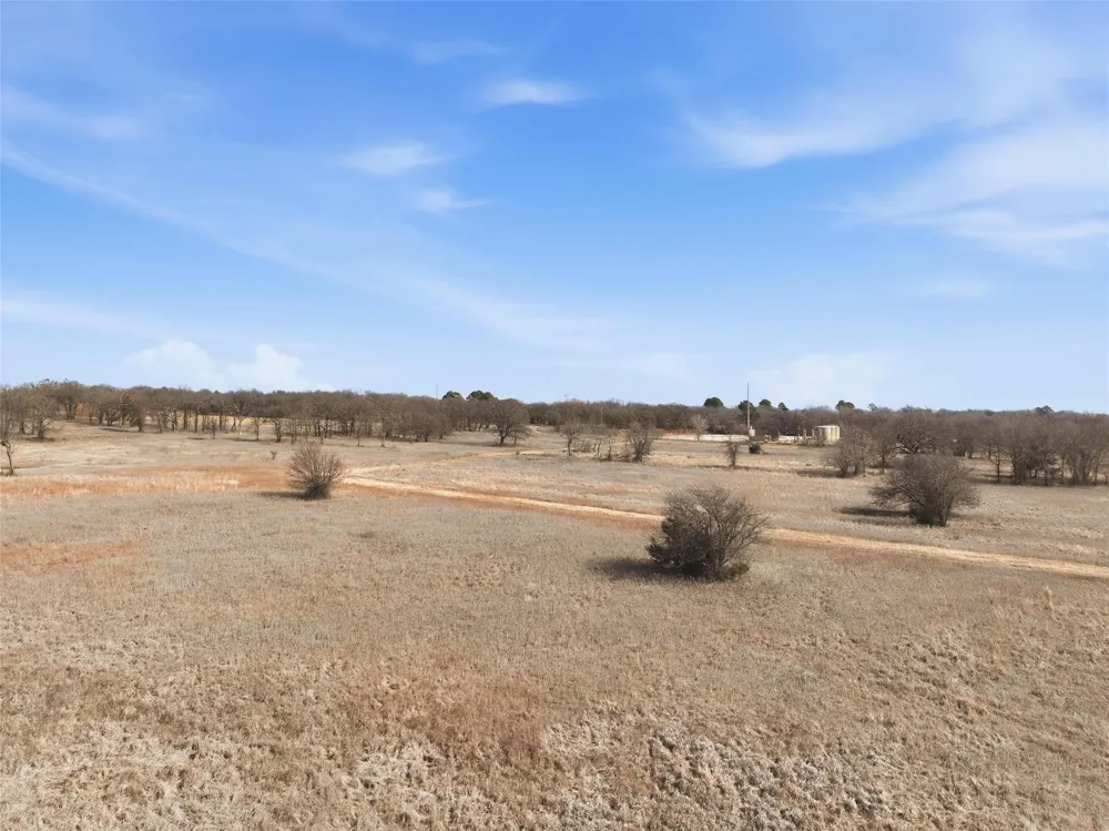 935 County Road 404 Alvarado, TX 76009