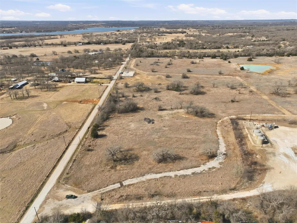 875 County Road 404 Alvarado, TX 76009