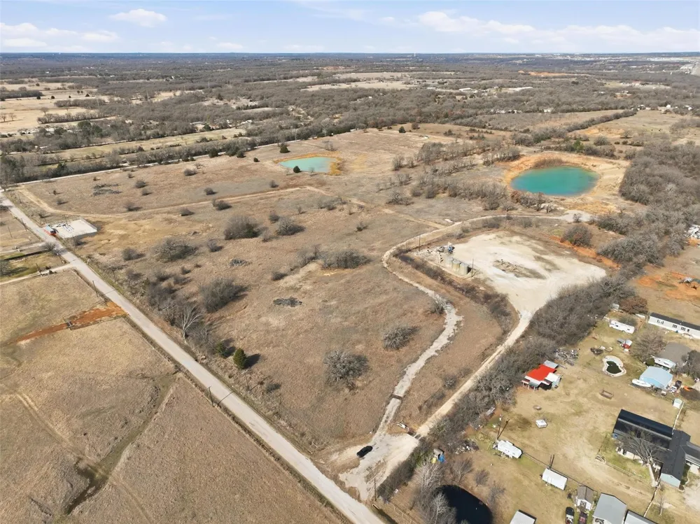 875 County Road 404 Alvarado, TX 76009