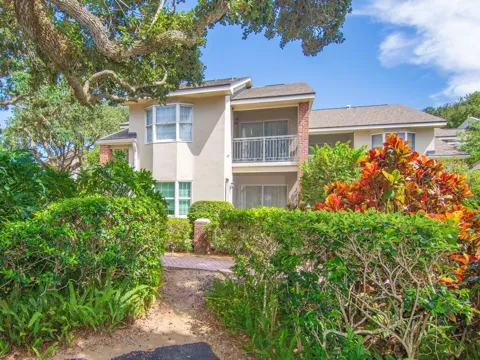 101 E PARK SHORES CIRCLE #2W