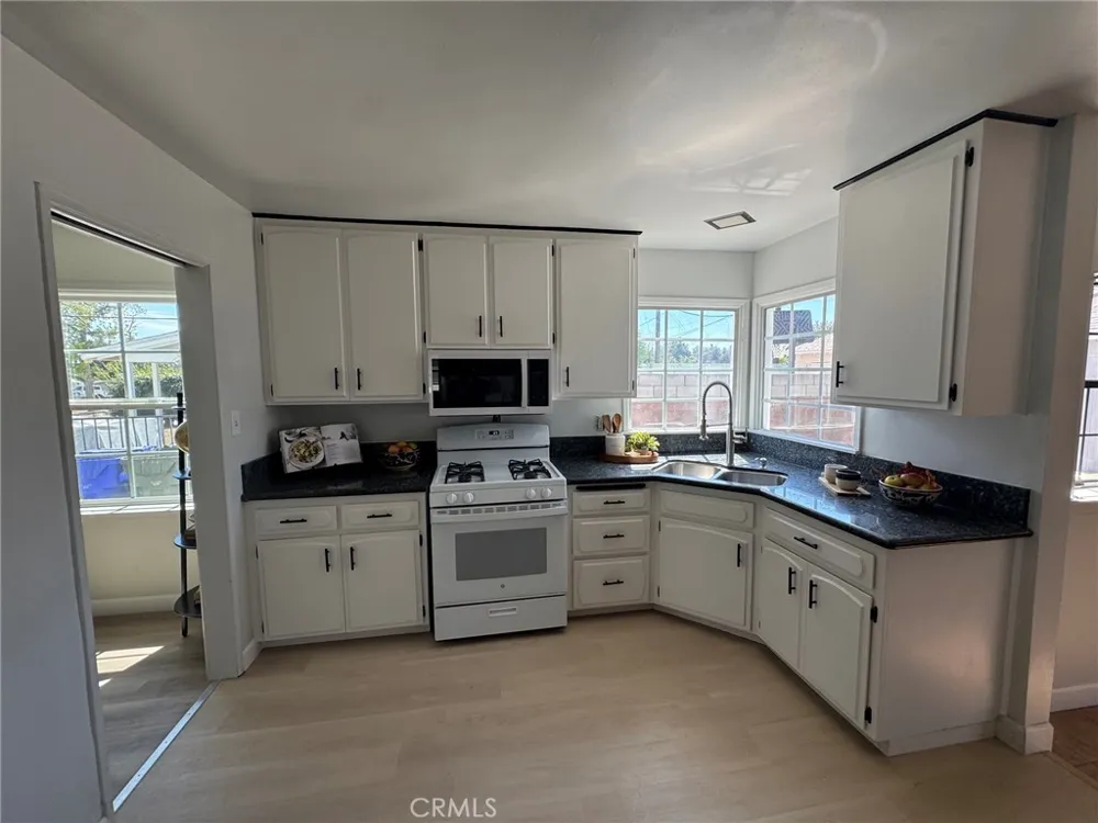 3038 Herrington Avenue San Bernardino, CA 92405