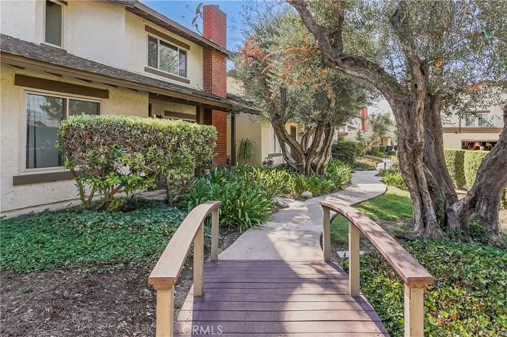 1616 Aspen Village West Covina, CA 91791