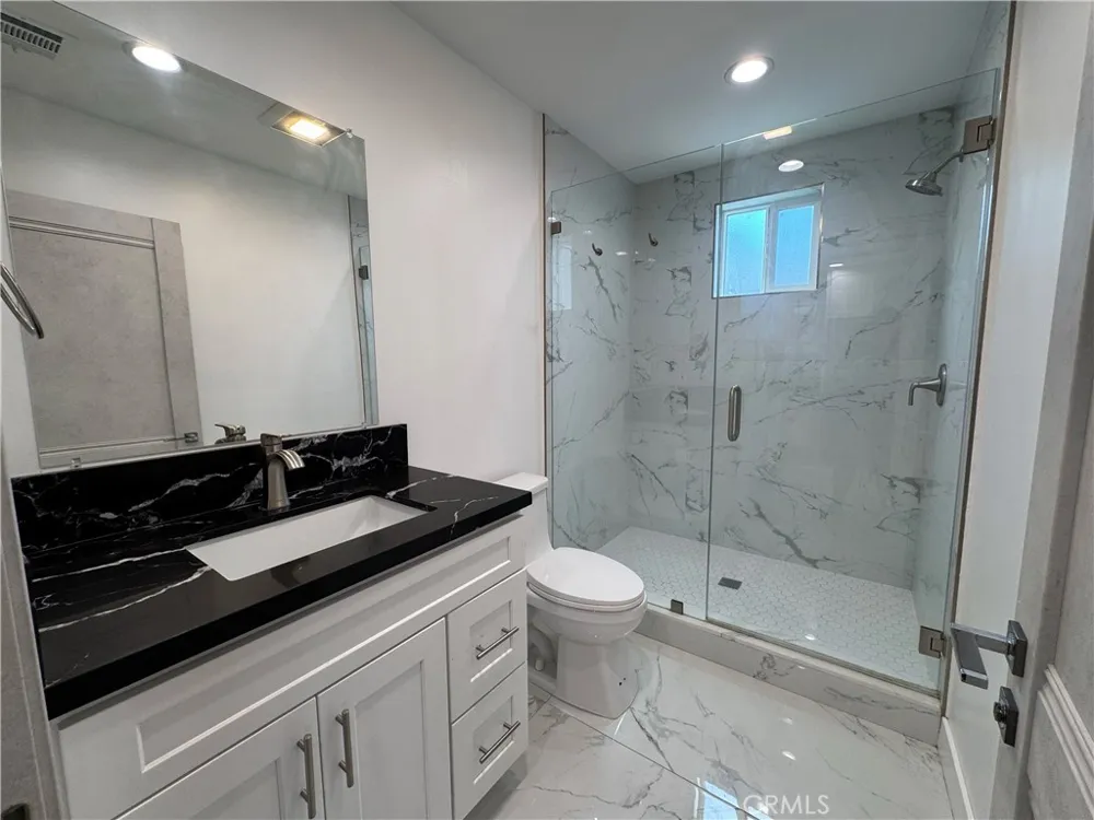 11022 Louise Avenue Granada Hills, CA 91344
