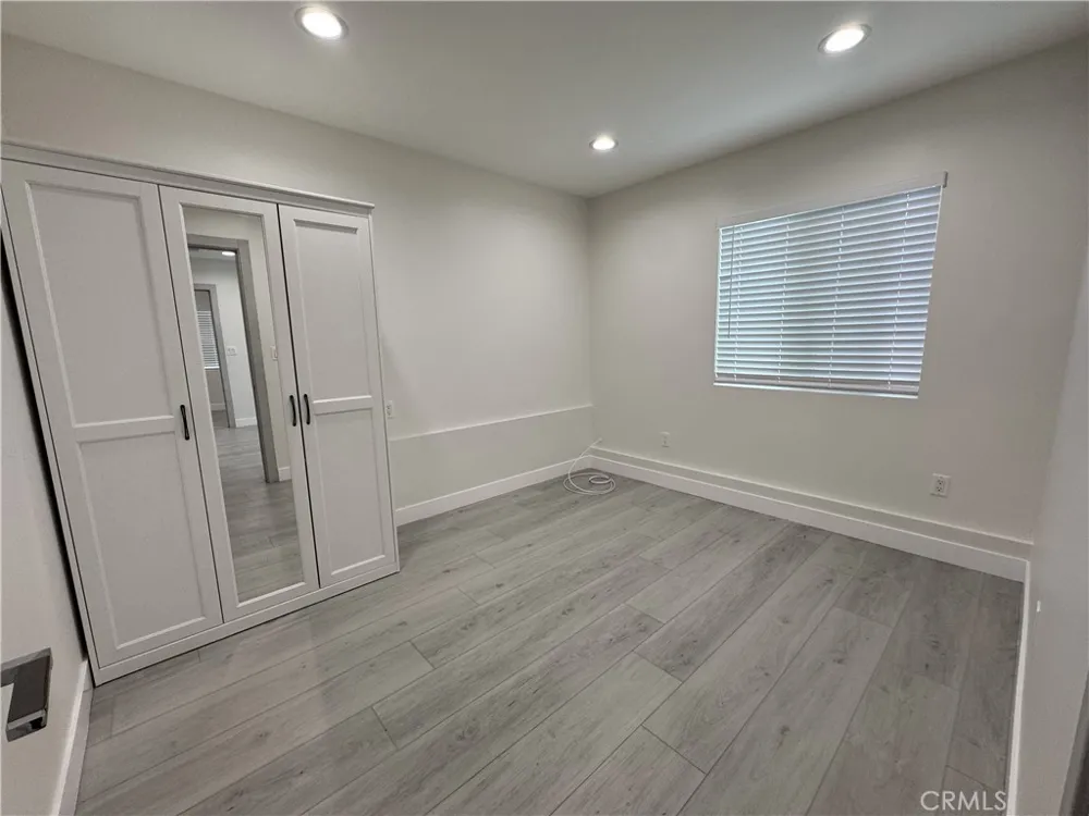 11022 Louise Avenue Granada Hills, CA 91344