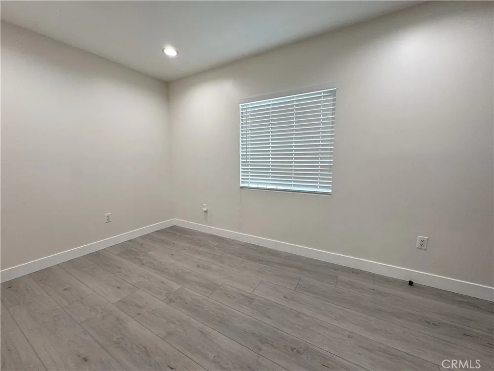 11022 Louise Avenue Granada Hills, CA 91344