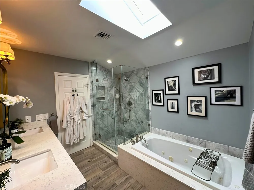 5785 Bertrand Avenue Encino, CA 91316
