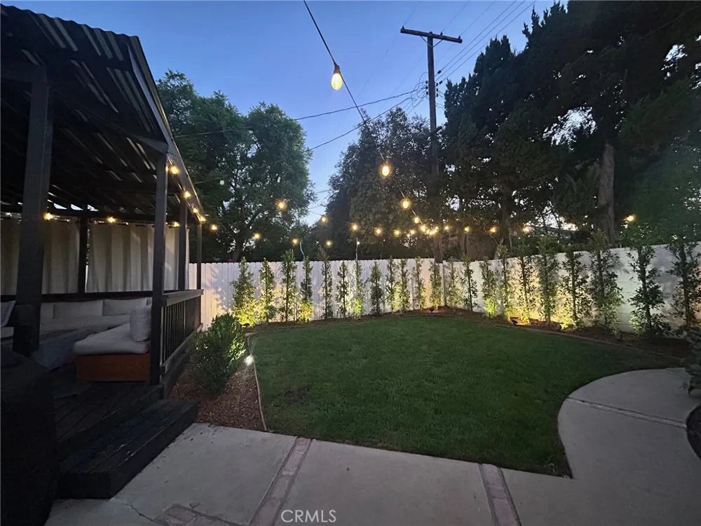 5785 Bertrand Avenue Encino, CA 91316