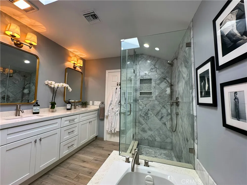 5785 Bertrand Avenue Encino, CA 91316