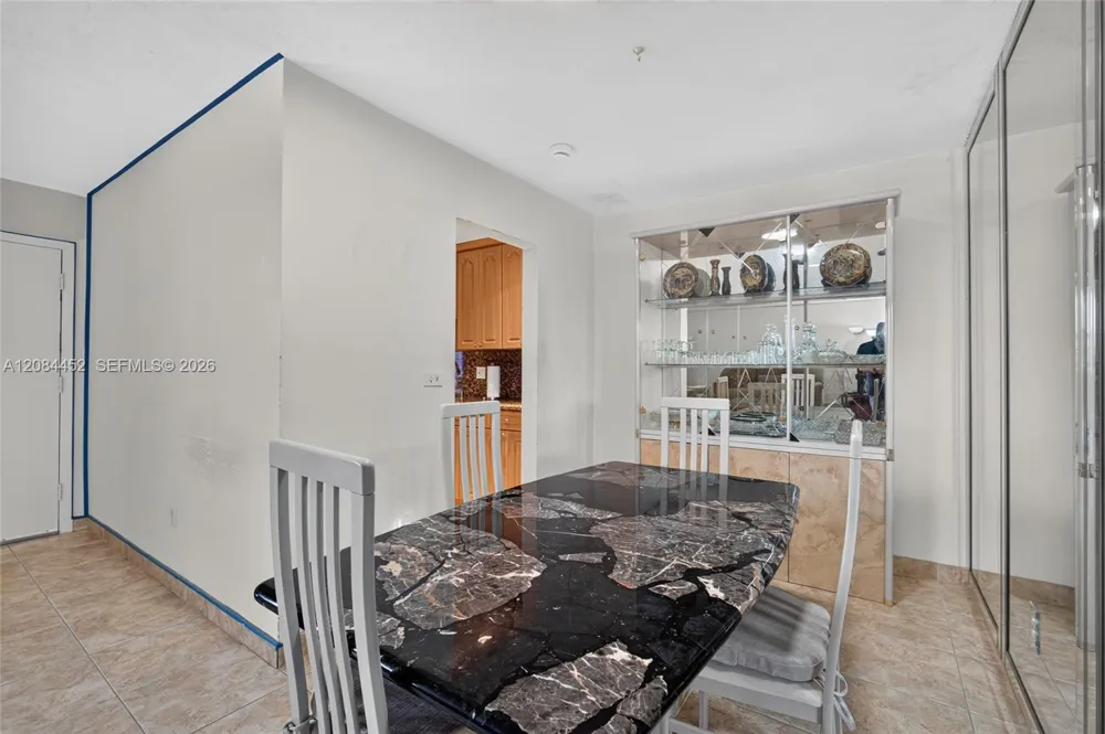 11685 Canal Dr #303 North Miami, FL 33181