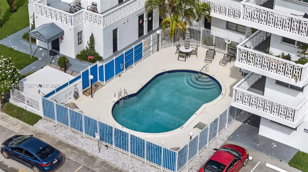 11685 Canal Dr #303 North Miami, FL 33181