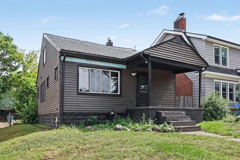 506 Hilldale Drive Royal Oak, MI 48067