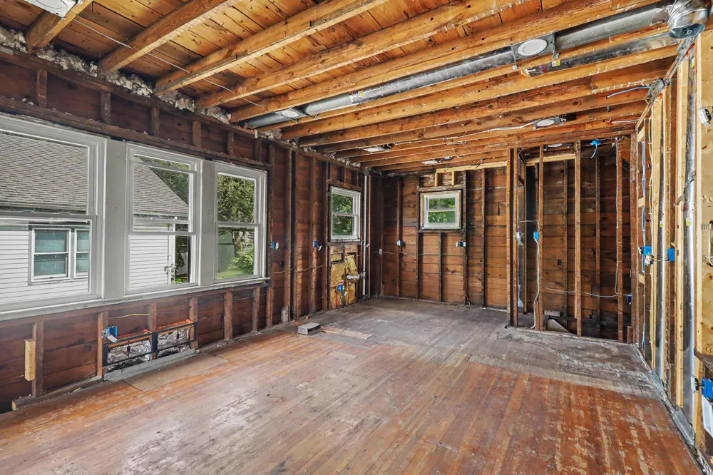 506 Hilldale Drive Royal Oak, MI 48067