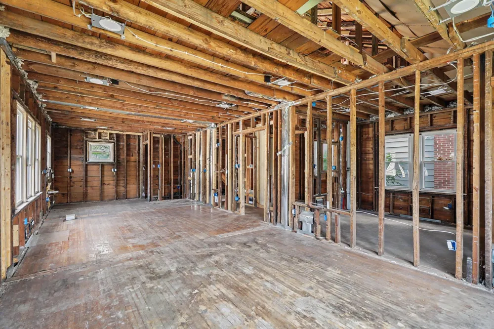506 Hilldale Drive Royal Oak, MI 48067